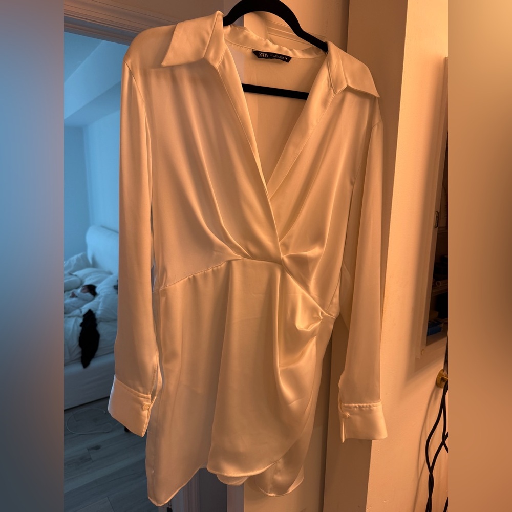 Zara White satin dress size L